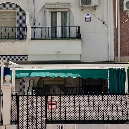 Gaviota Con Playa Y Terraza